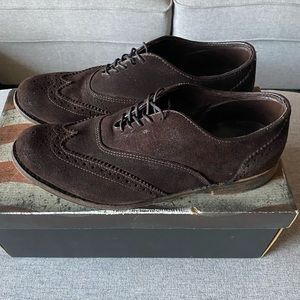 Distressed Brogue Wingtips